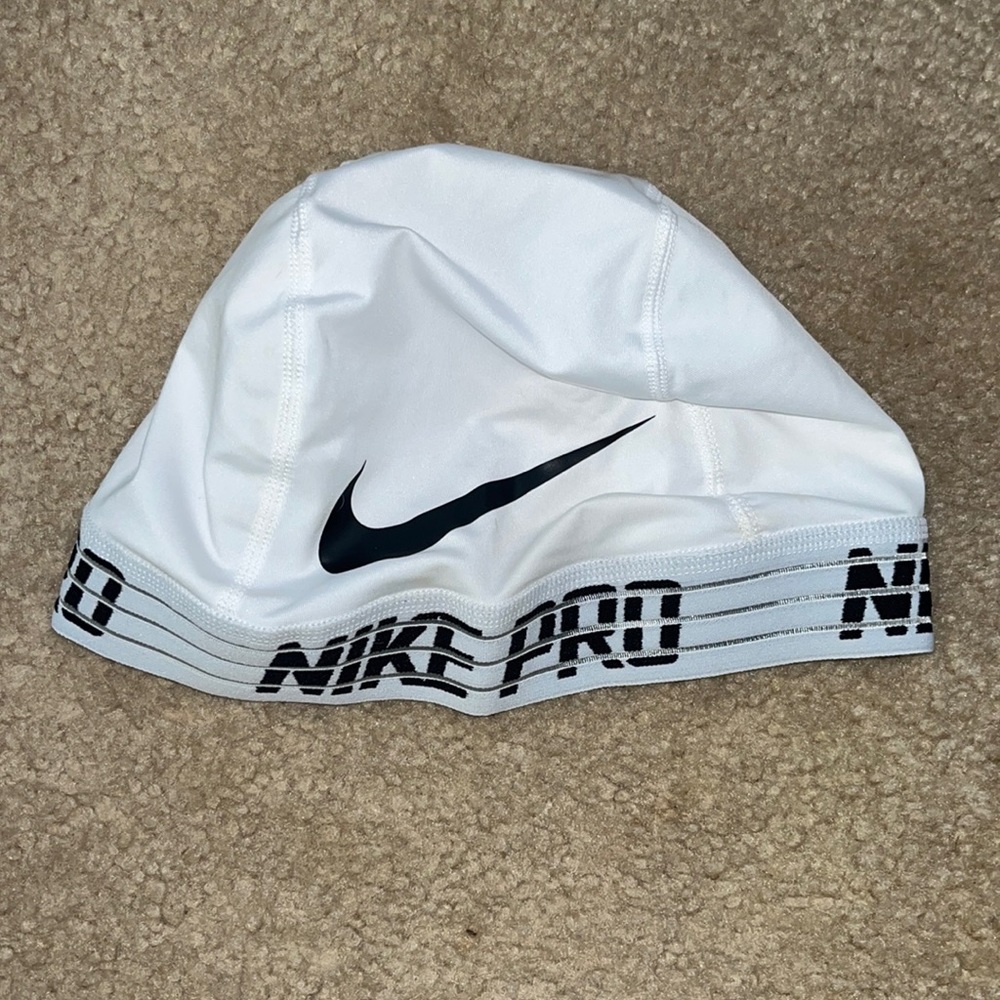 Nike Pro football compression hat